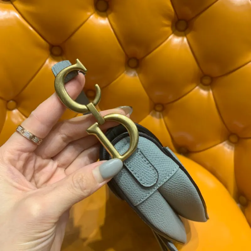 ML121 3 High Quality Bags - Image 6