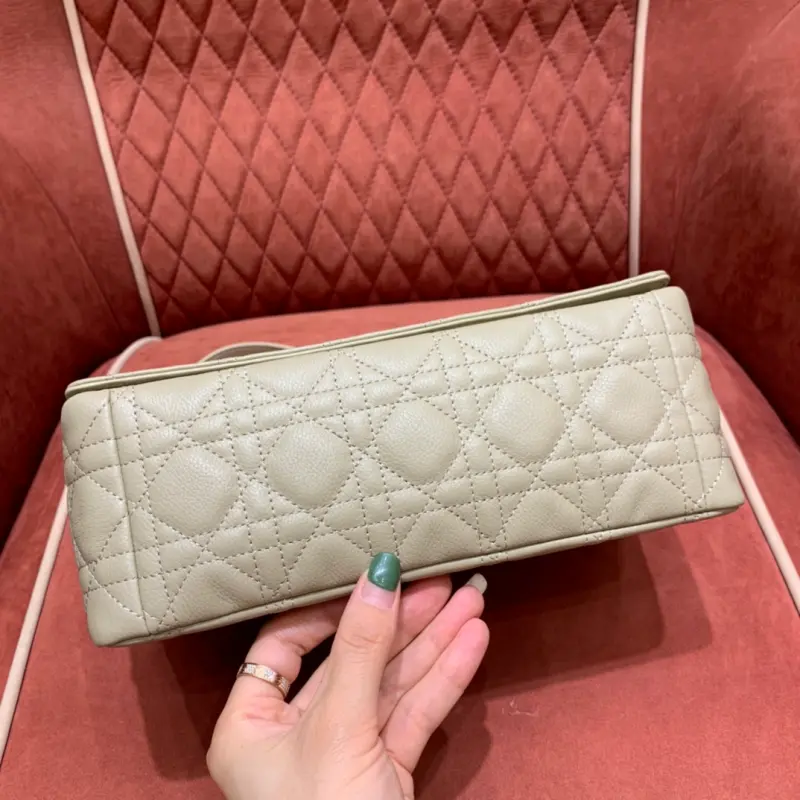 ML103 1 High Quality Bags - Image 5