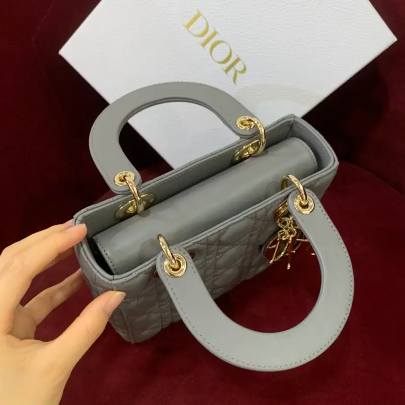 ML83 High Quality Bags - Image 5