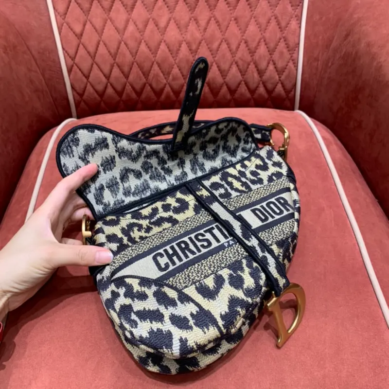 ML68 High Quality Bags - Image 6