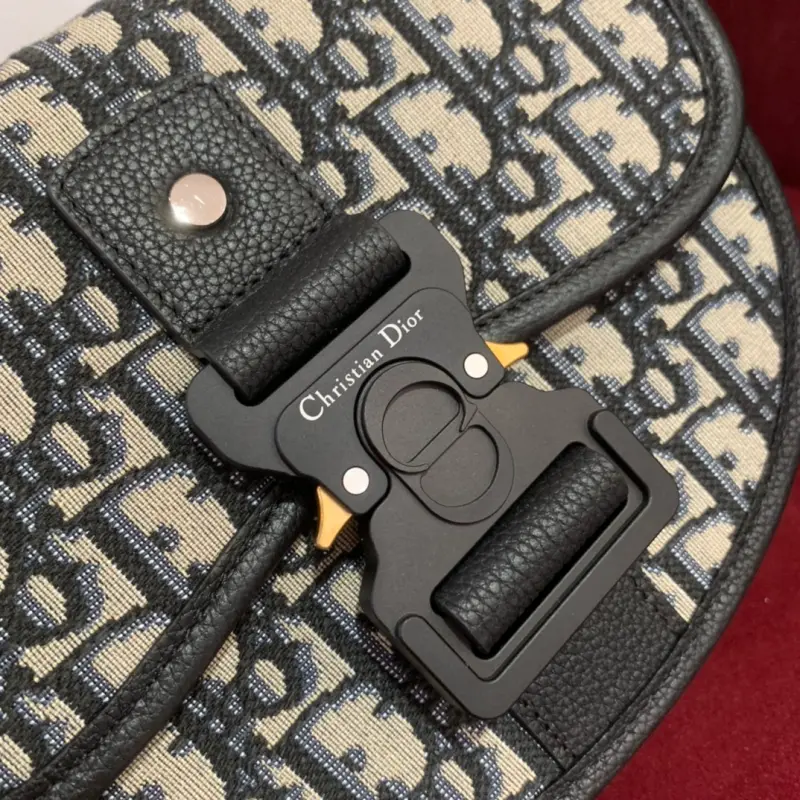 ML55 High Quality Bags - Image 5