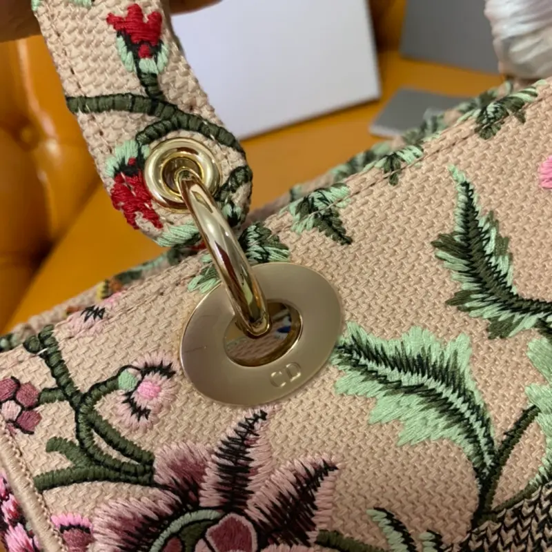 ML52 High Quality Bags - Image 5