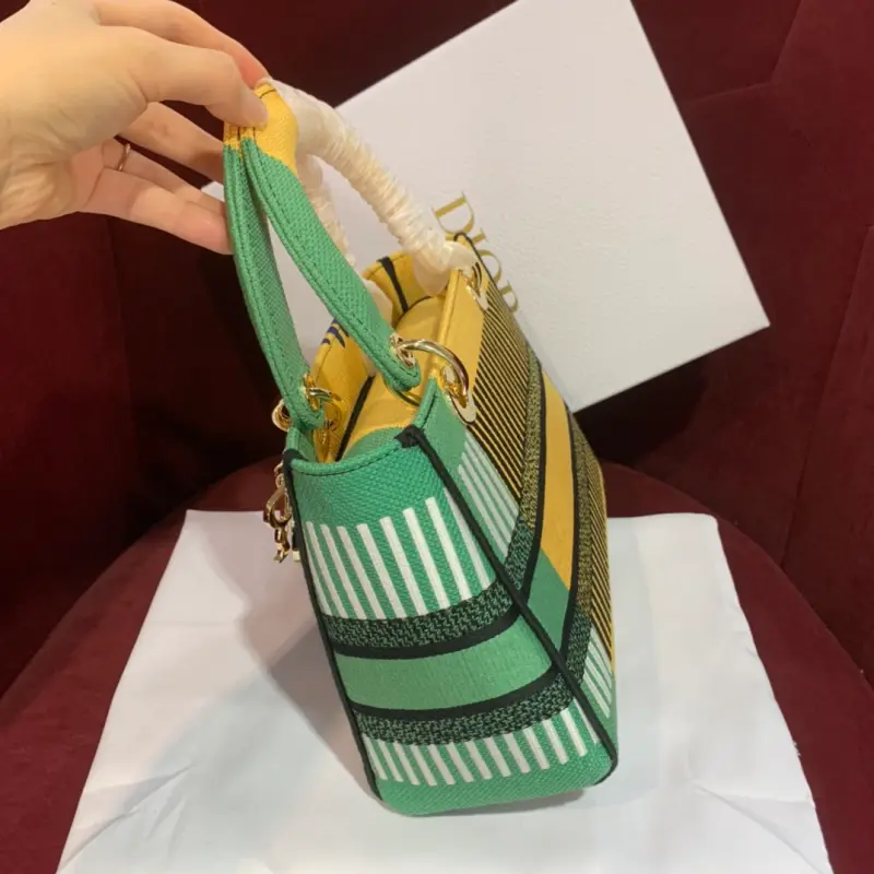 ML51 High Quality Bags - Image 5