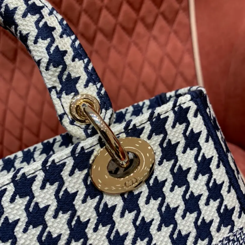 ML45 High Quality Bags - Image 5