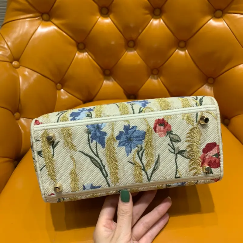 ML38 High Quality Bags - Image 5