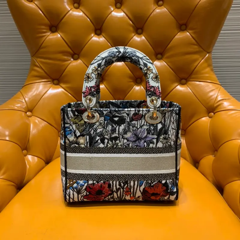 ML30 High Quality Bags - Image 5