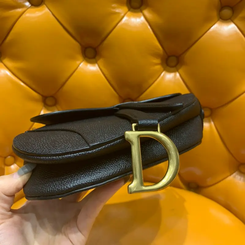 ML62 4 High Quality Bags - Image 4