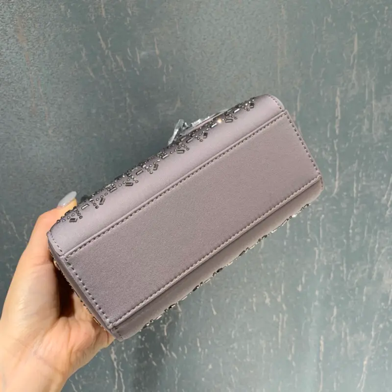 ML314 1 High Quality Bags - Image 4