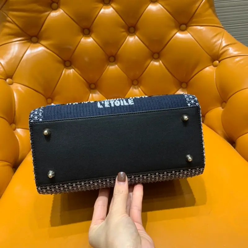 ML47 High Quality Bags - Image 6