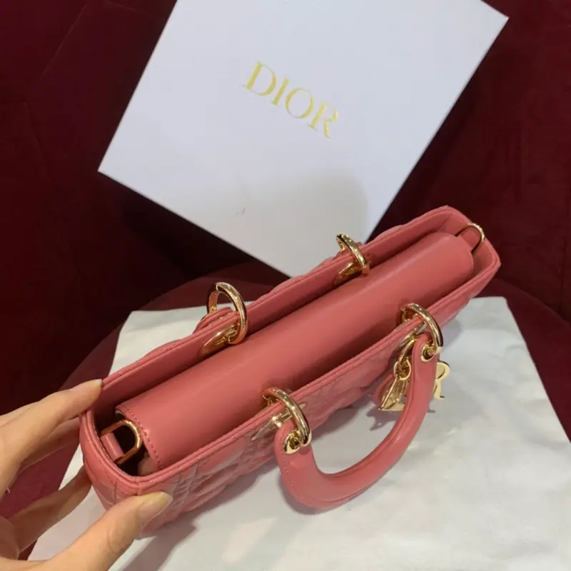 ML16 3 High Quality Bags - Image 5