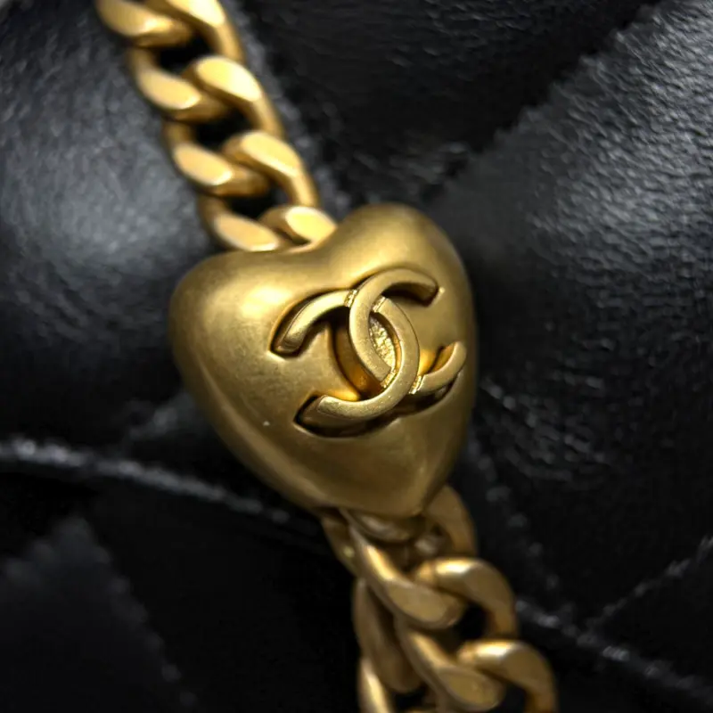 25c Heart 20 Black High Quality Bags - Image 9