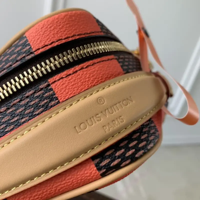 N40568 HH173 24x24x8cm High Quality Bags - Image 5