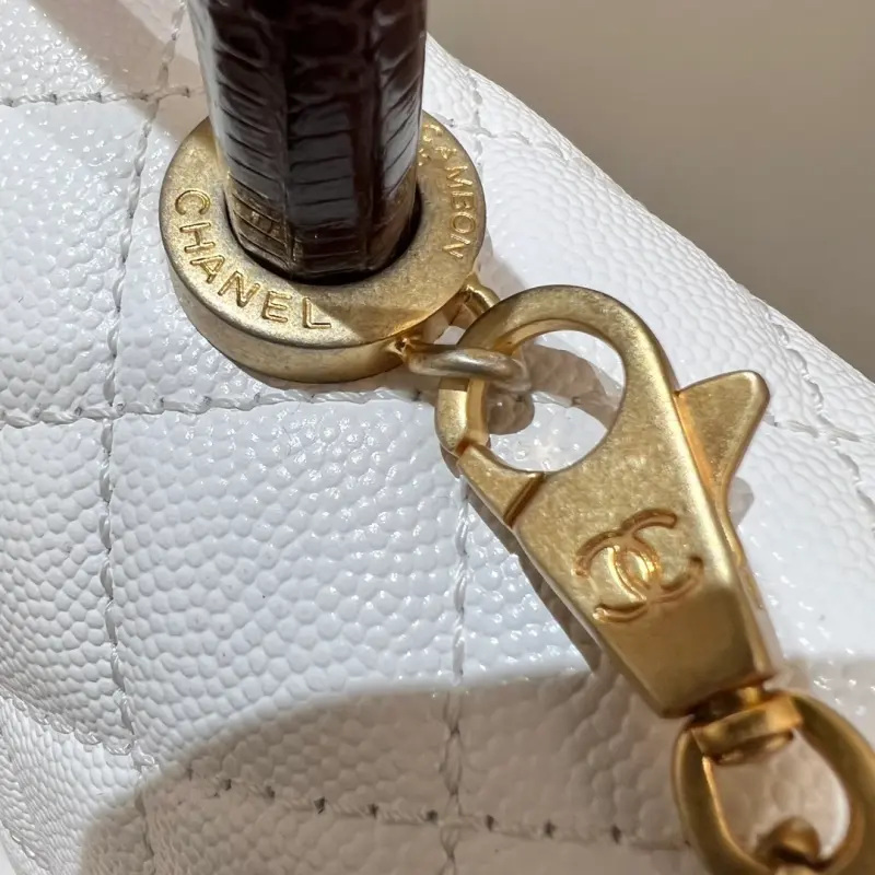 Small 24cm Lizard Handle CM 4 High Quality Bags - Image 5