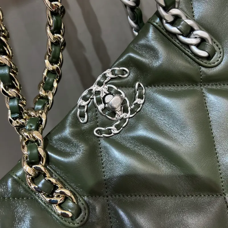 19 Horizontal Shopping Bag CM 2 High Quality Bags - Image 5