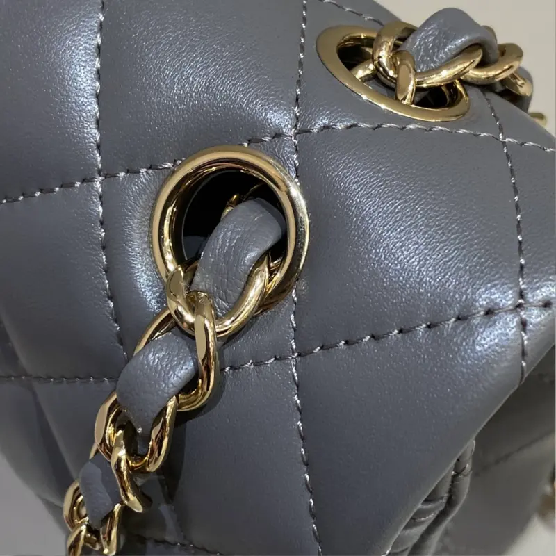 Medium 25cm Sheepskin CM 5 High Quality Bags - Image 5