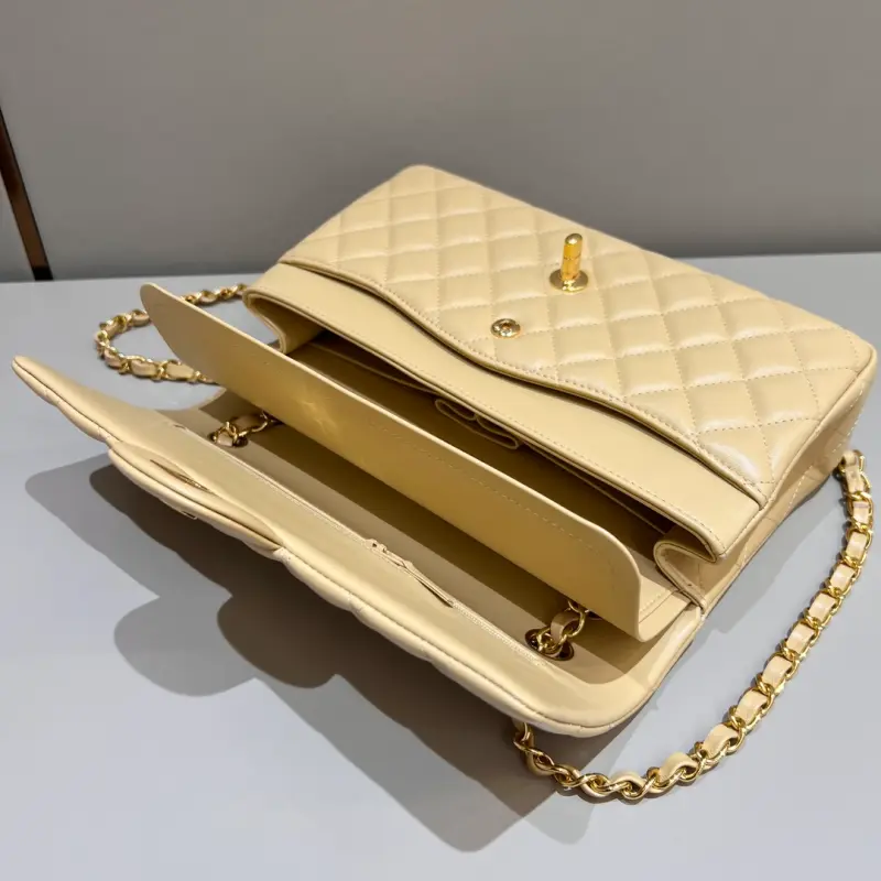 Medium 25cm Lamb Skin CM 6 High Quality Bags - Image 5