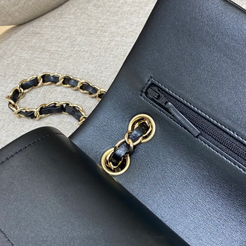 Medium 25cm Sheepskin CM 16 High Quality Bags - Image 5