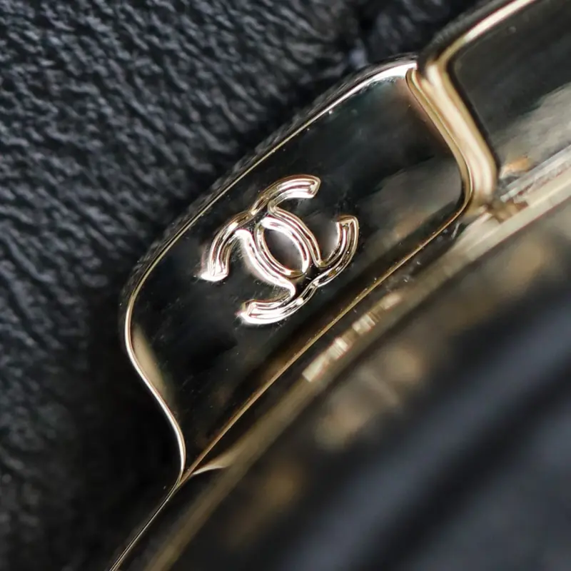 24s Camera Bag High Quality Bags - Image 10