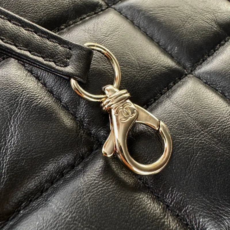 31 Large Black Bag High Quality Bags - Image 9