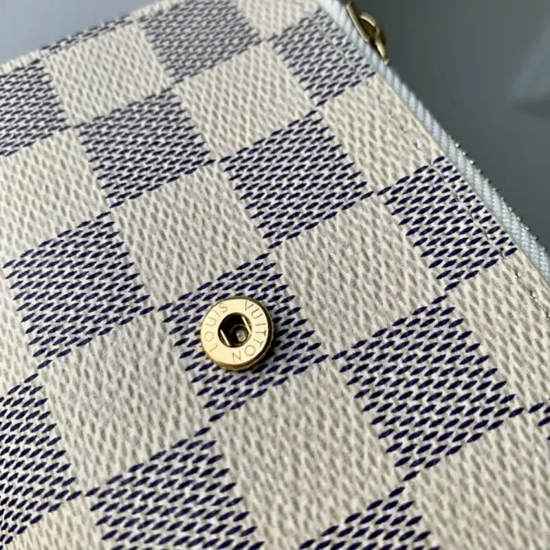 M64022 Gold Button White Grid Powder 12X9cm High Quality Bags - Image 5