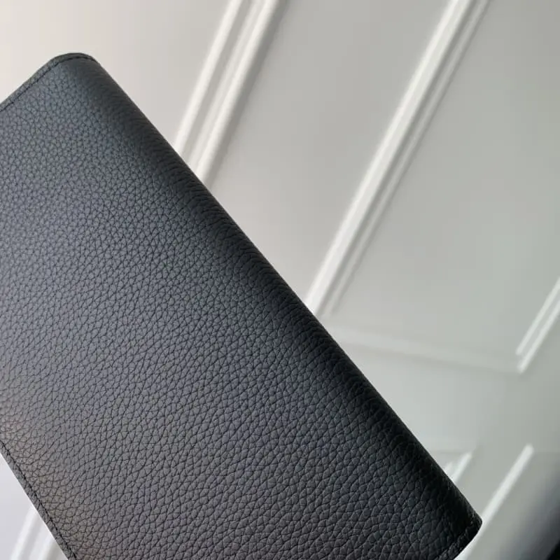 M83126 HH114 10x19x2cm High Quality Bags - Image 5