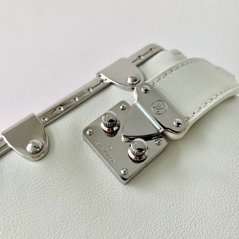 M25445 White 23x12x4cm High Quality Bags - Image 5