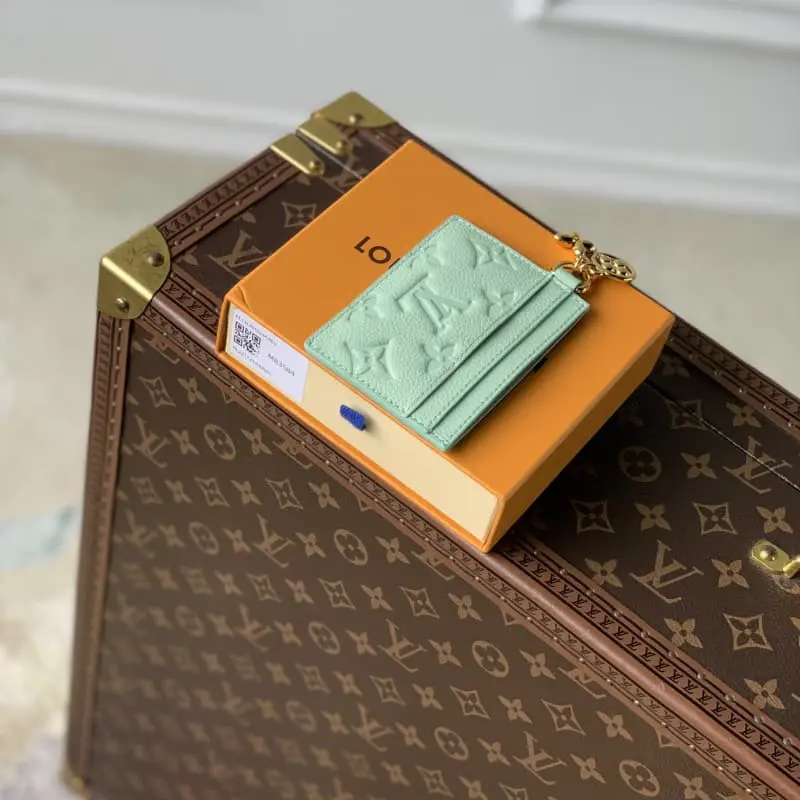 M82172 Green HH103 10.2x7.3x0.3cm High Quality Bags - Image 5