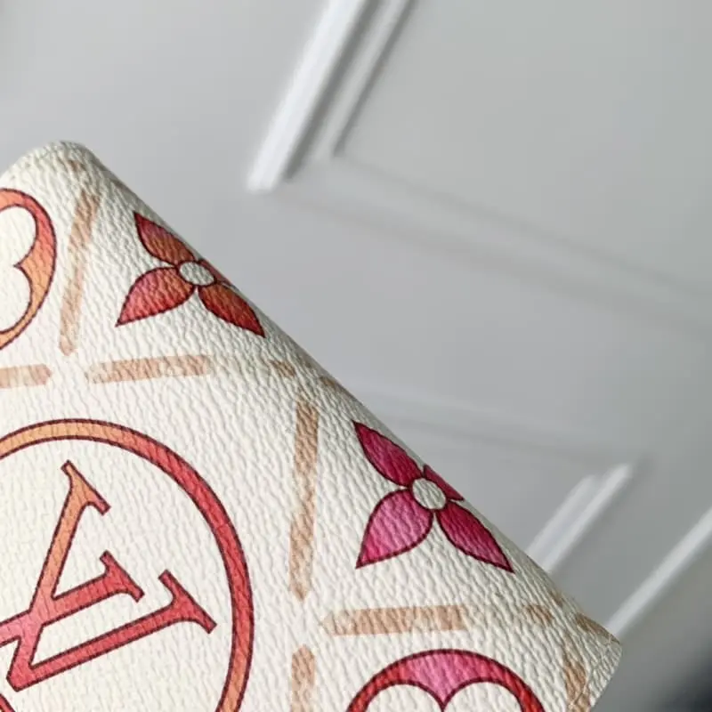 M83623 Red HH90 12x9.5x2.5cm High Quality Bags - Image 5