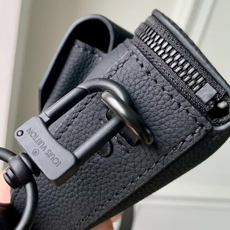 M83563 HH48 20x12x5.5cm High Quality Bags - Image 5