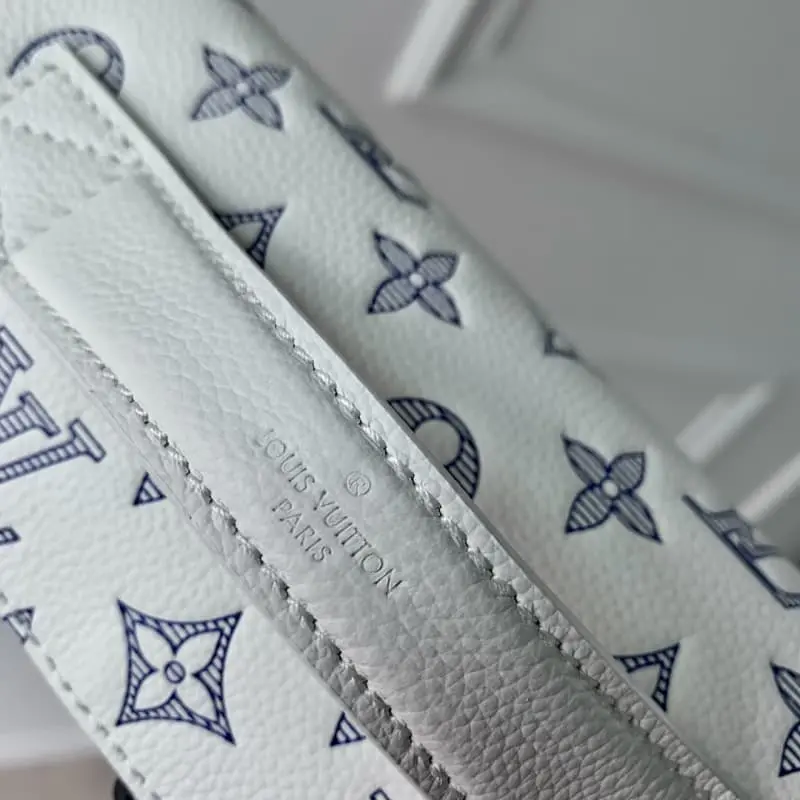 M25227 White Flower 30x15x8cm High Quality Bags - Image 5