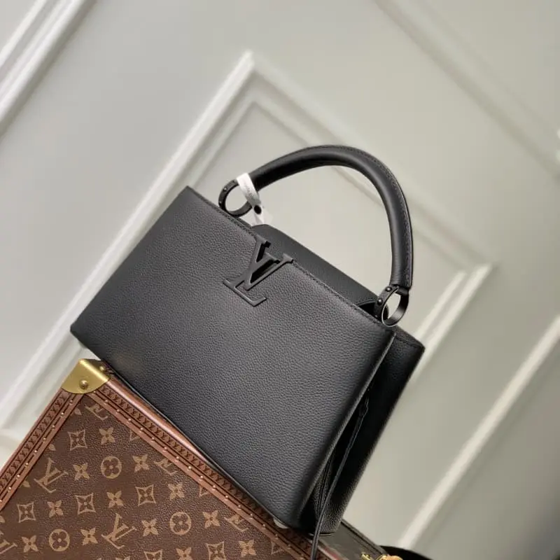 M82974 Purple 18x12x8cm High Quality Bags - Image 4