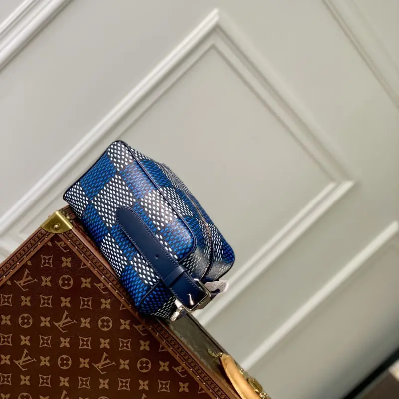 N40747 Blue 23x13x12cm High Quality Bags - Image 4