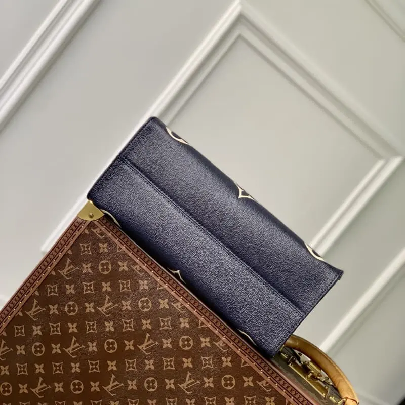 M47084 35x27x14cm High Quality Bags - Image 4