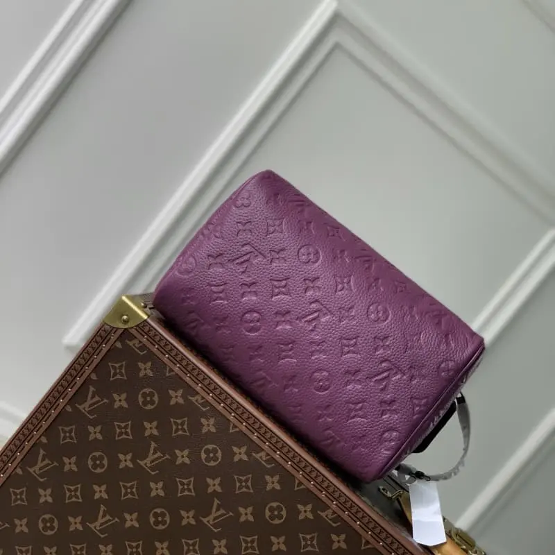 M82576 Leather S3 28x15x16.5cm High Quality Bags - Image 4