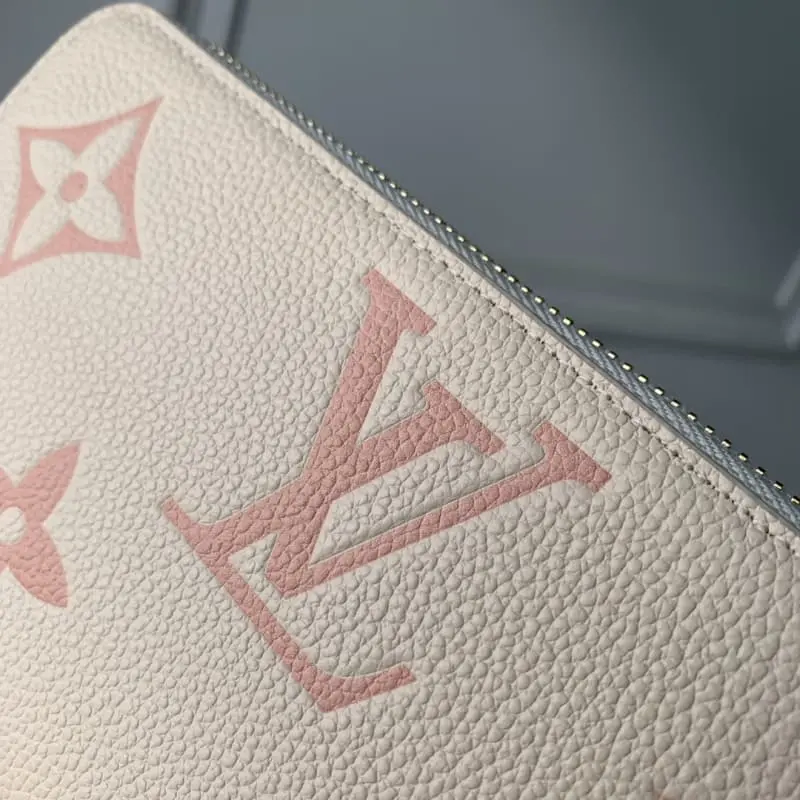 M69794 S1 19x10.5x2.5cm High Quality Bags - Image 4