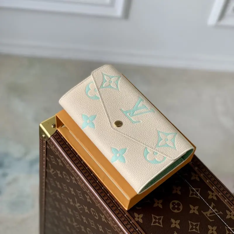 M81049Matcha Green 19.5x10.5x2.5cm High Quality Bags - Image 4