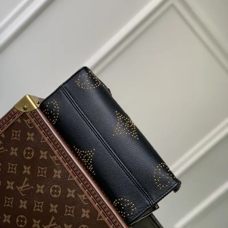 M46733 25x19x11.5cm High Quality Bags - Image 4