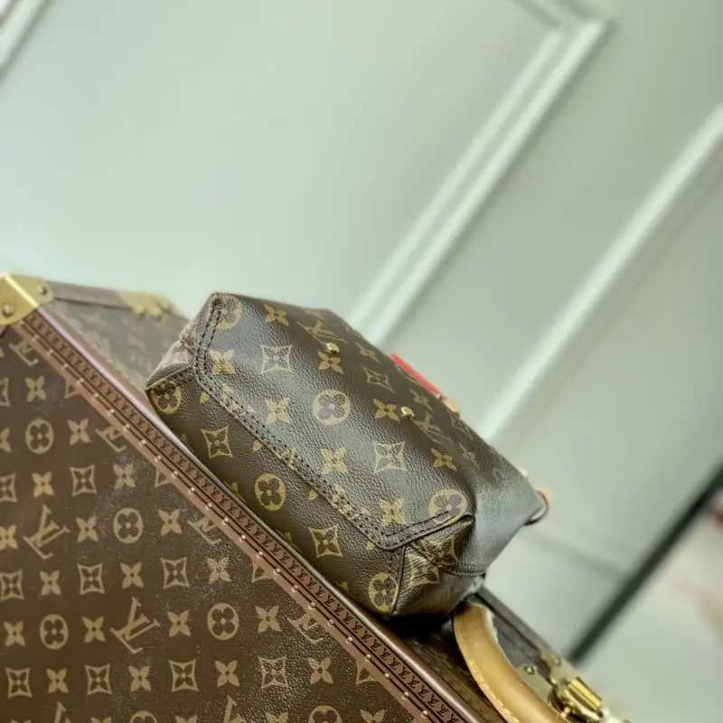 M46816 S1 17x17x7cm High Quality Bags - Image 4