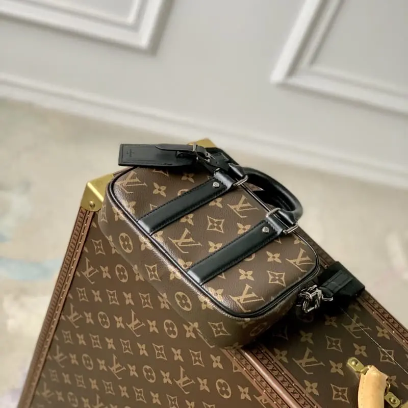 M82770 S1 20x13x5.5cm High Quality Bags - Image 4