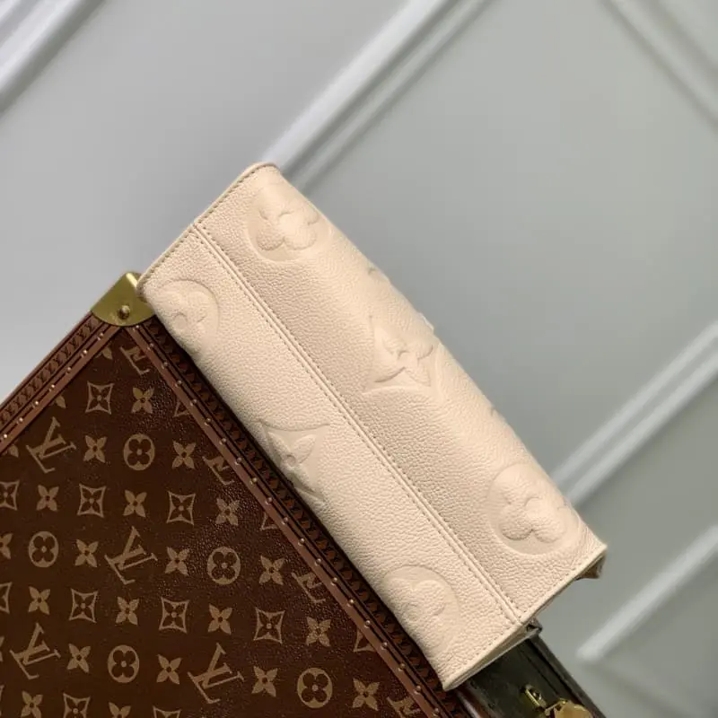 M23640 S1 25x13x10cm High Quality Bags - Image 4