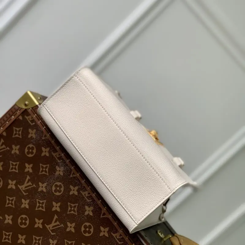 M23637,M22311 S1 24.5x19x10.5cm High Quality Bags - Image 4