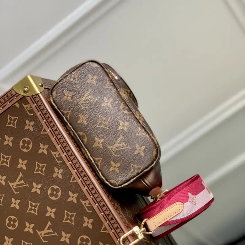 M46786 plum red 24x9x14cm High Quality Bags - Image 4