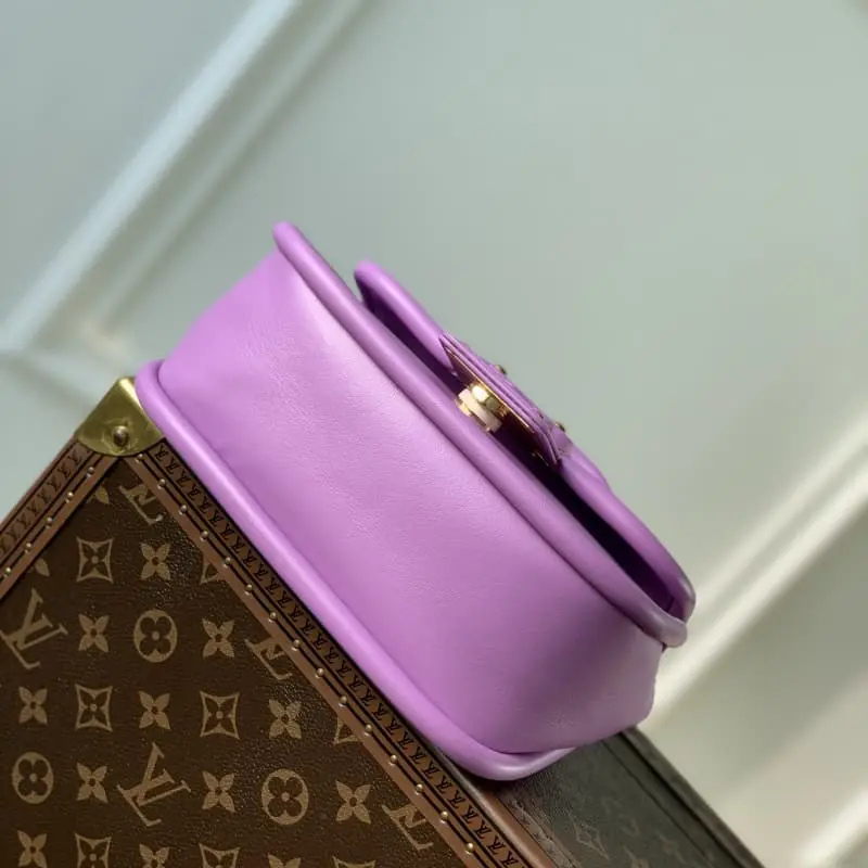 M22721 S4 21x15x8cm High Quality Bags - Image 4