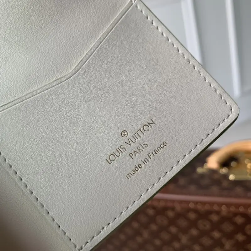 M82512 Green 10x19x1.7cm High Quality Bags - Image 4