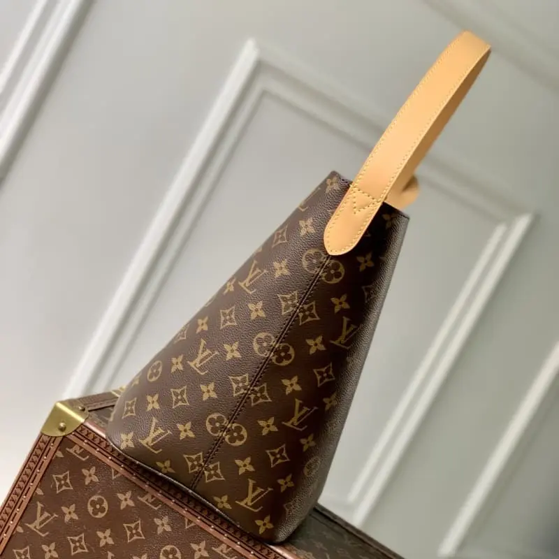 M12926 31x18x26cm High Quality Bags - Image 4