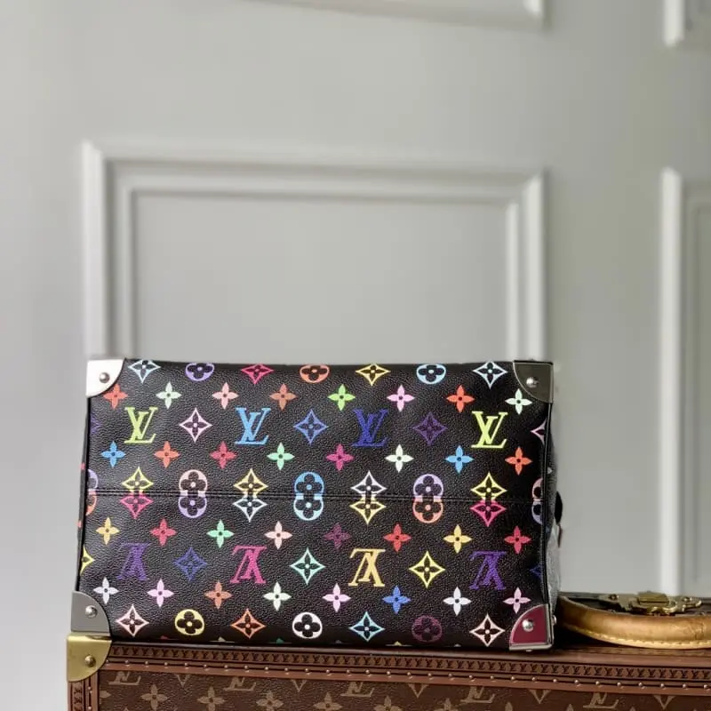 M13257 21x17x30cm High Quality Bags - Image 4