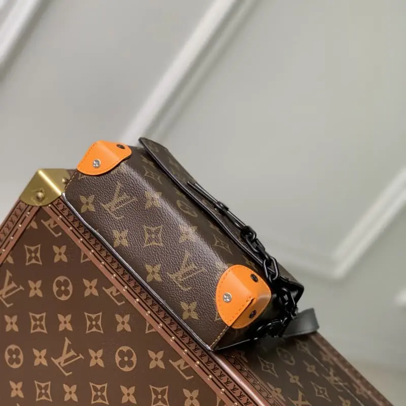 M82534 18x11x6.5cm High Quality Bags - Image 4