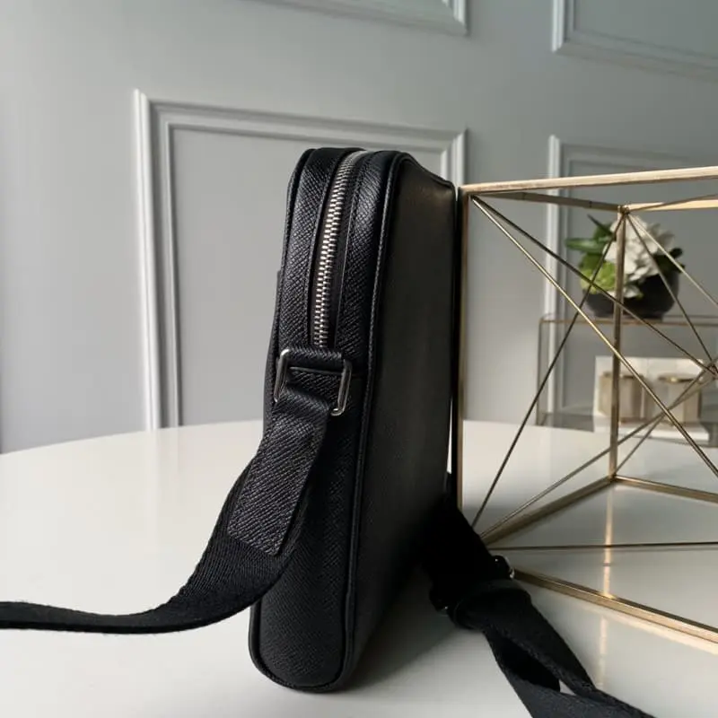 M30265 21x25x4cm High Quality Bags - Image 3