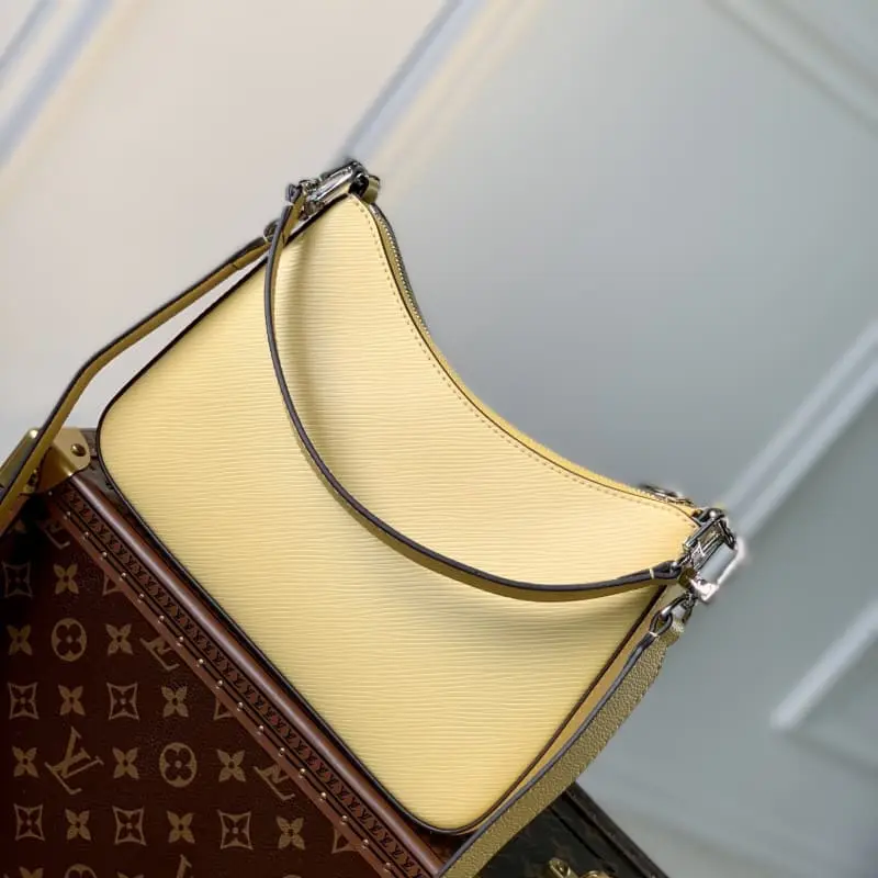 M22215 25x15x8cm High Quality Bags - Image 3