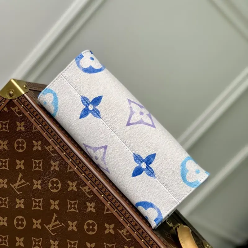 M22976 Blue 25x19x11.5cm High Quality Bags - Image 4